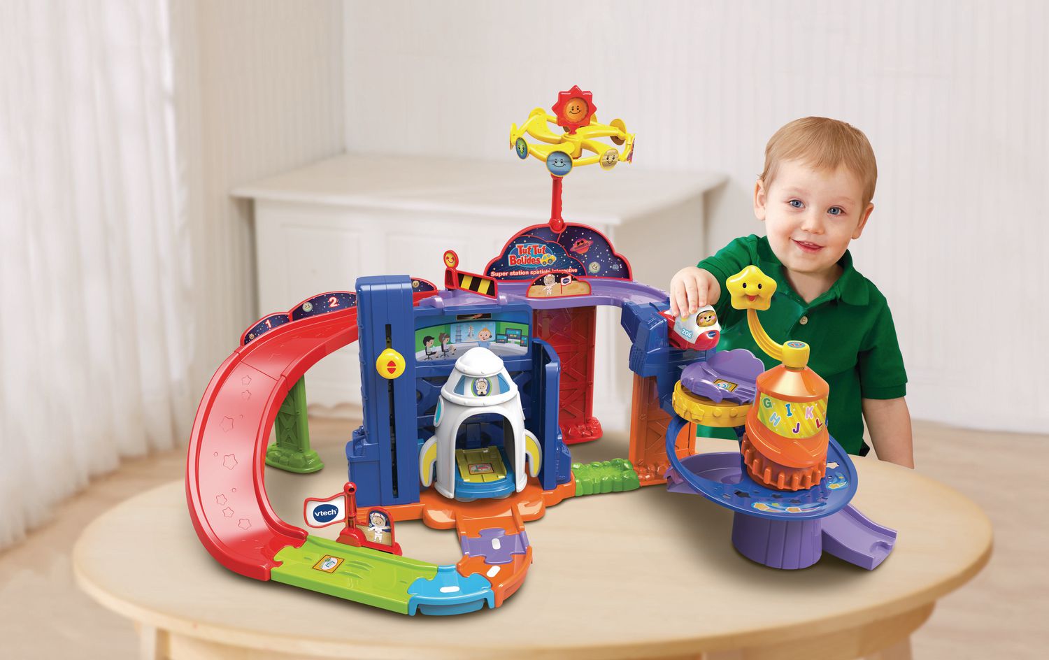 Vtech super station spatiale interactive