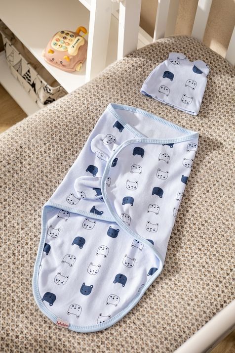 BEBEKEVI DRAP D'EMMAILLOTAGE BLEU AVEC BONNET