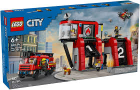 LEGO CITY FIRE STATION WITH FIRE ENGINE 60414 843 PCS