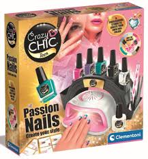 CLEMENTONI CRAZY CHIC PASSION NAILS SET