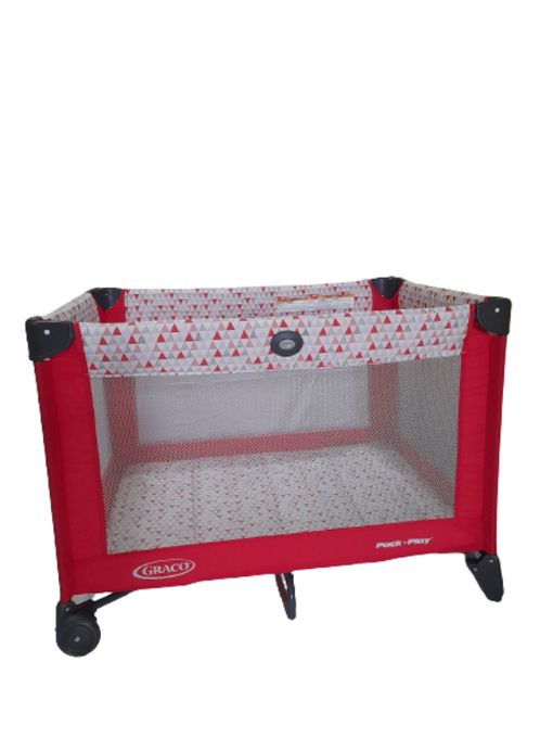 GRACO LIT PARC PORTATIF ROUGE TRIANGLES 99X68.5