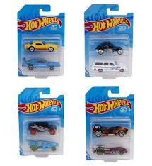 MATTEL HOT WHEELS LOT DE 2 VOITURES